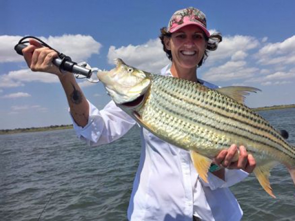 MuchingaFishingSafaris-004-th.jpg
