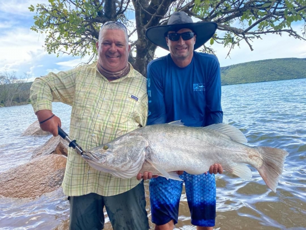 MuchingaFishingSafaris-012-1-th.jpg